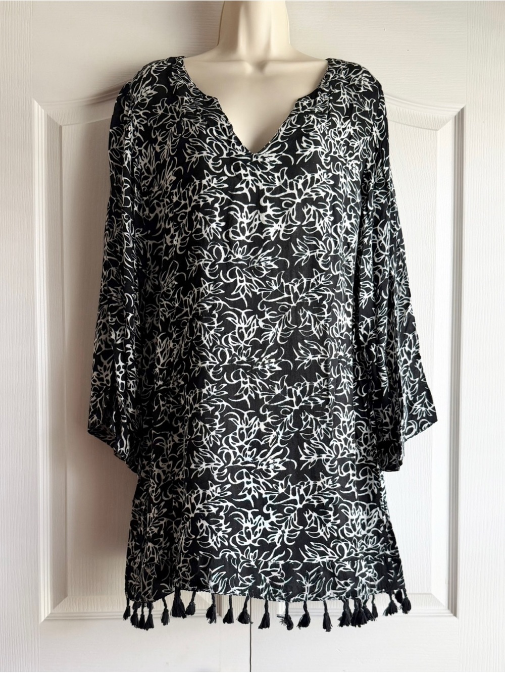 Soft Surroundings Beach Tunic Swim Coverup - Picture 2 of 8